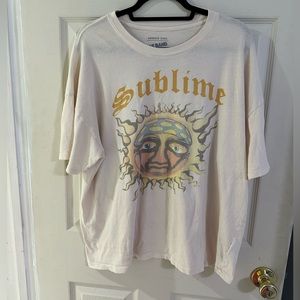 AMERICAN EAGLE OVERSIZED SUBLIME TSHIRT SIZE L/XL
